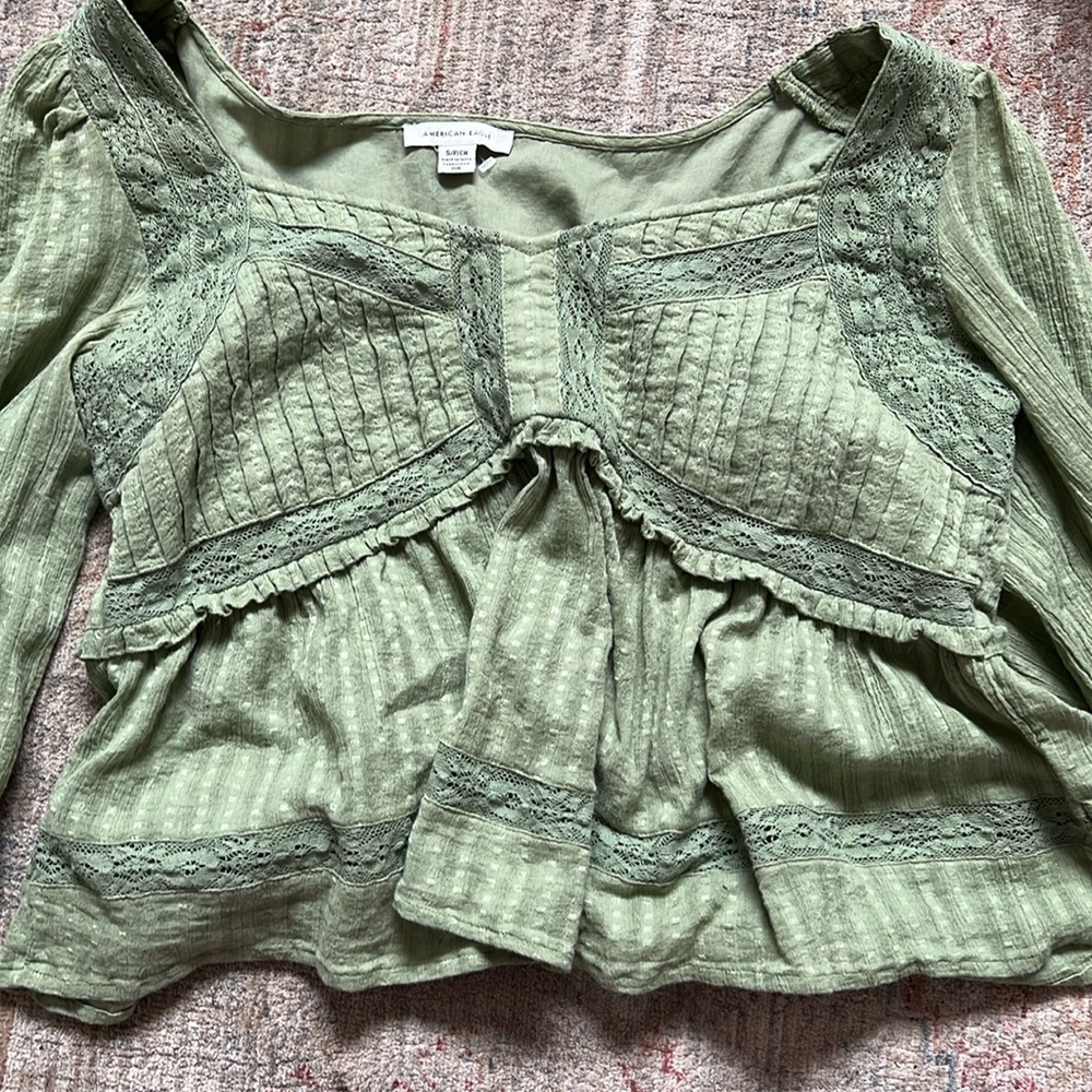 American Eagle green blouse